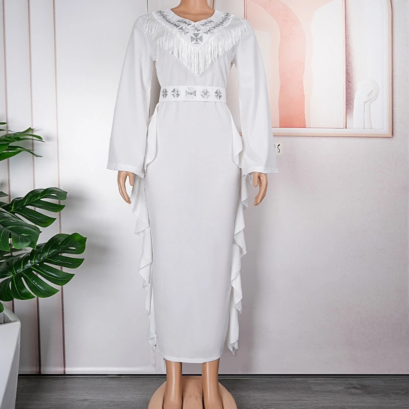 Рисунок 4 - Женское длинное платье в африканском стиле