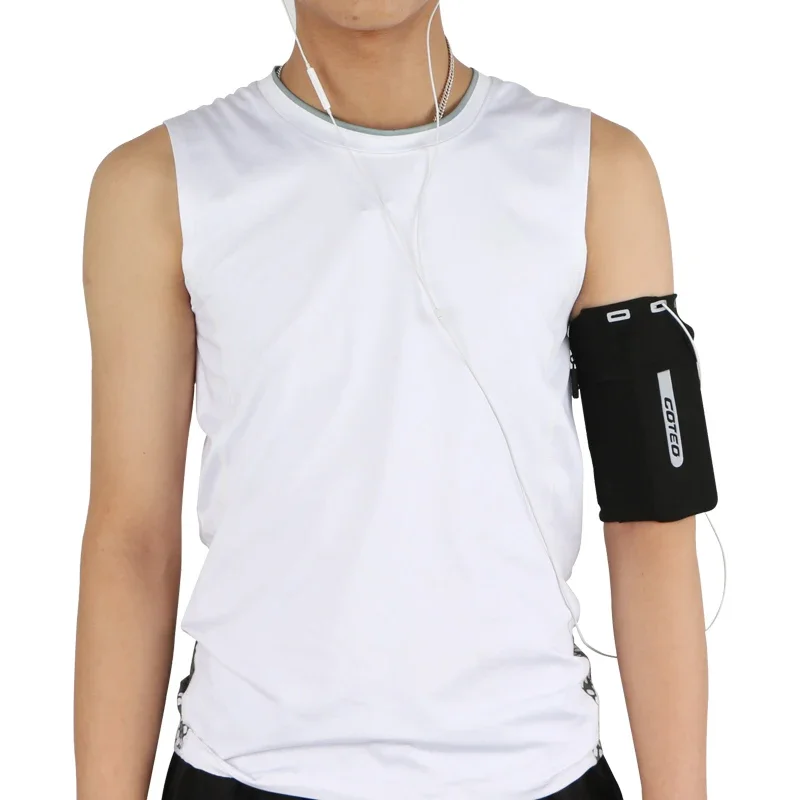 2PCSComfortable Running Armband - Marathon Cycling Reflective Phone Sleeve, Lightweight Outdoor Sports Gear for Runners 2 2PCSComfortable Running Armband - Marathon Cycling Reflective Phone Sleeve, Lightweight Outdoor Sports Gear for Runners 2
