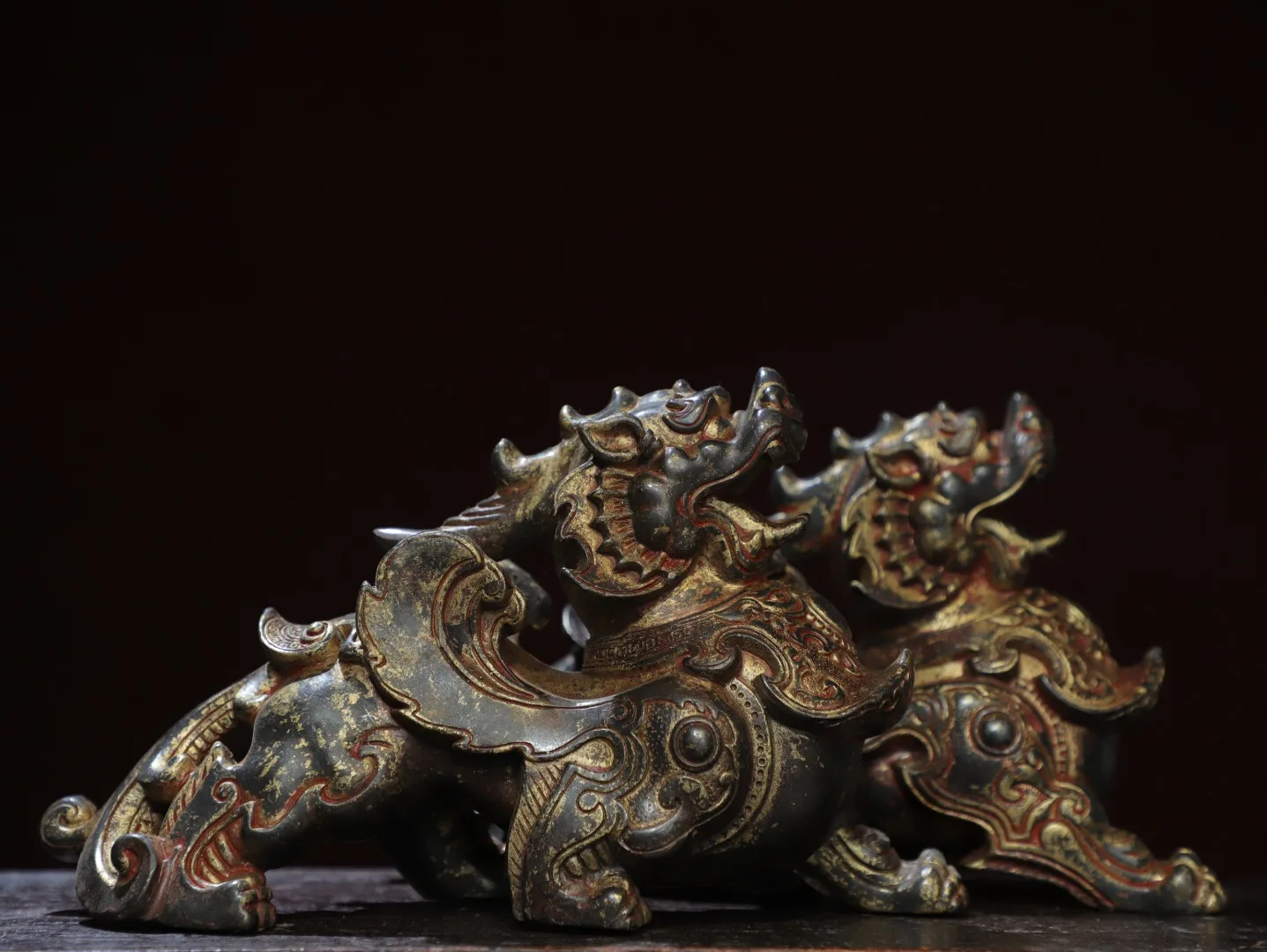 

9"Tibetan Temple Collection Old Bronze Cinnabar Mud gold Brave Troops Pixiu Statue Divine Beast A Pair Amass wealth Ornaments