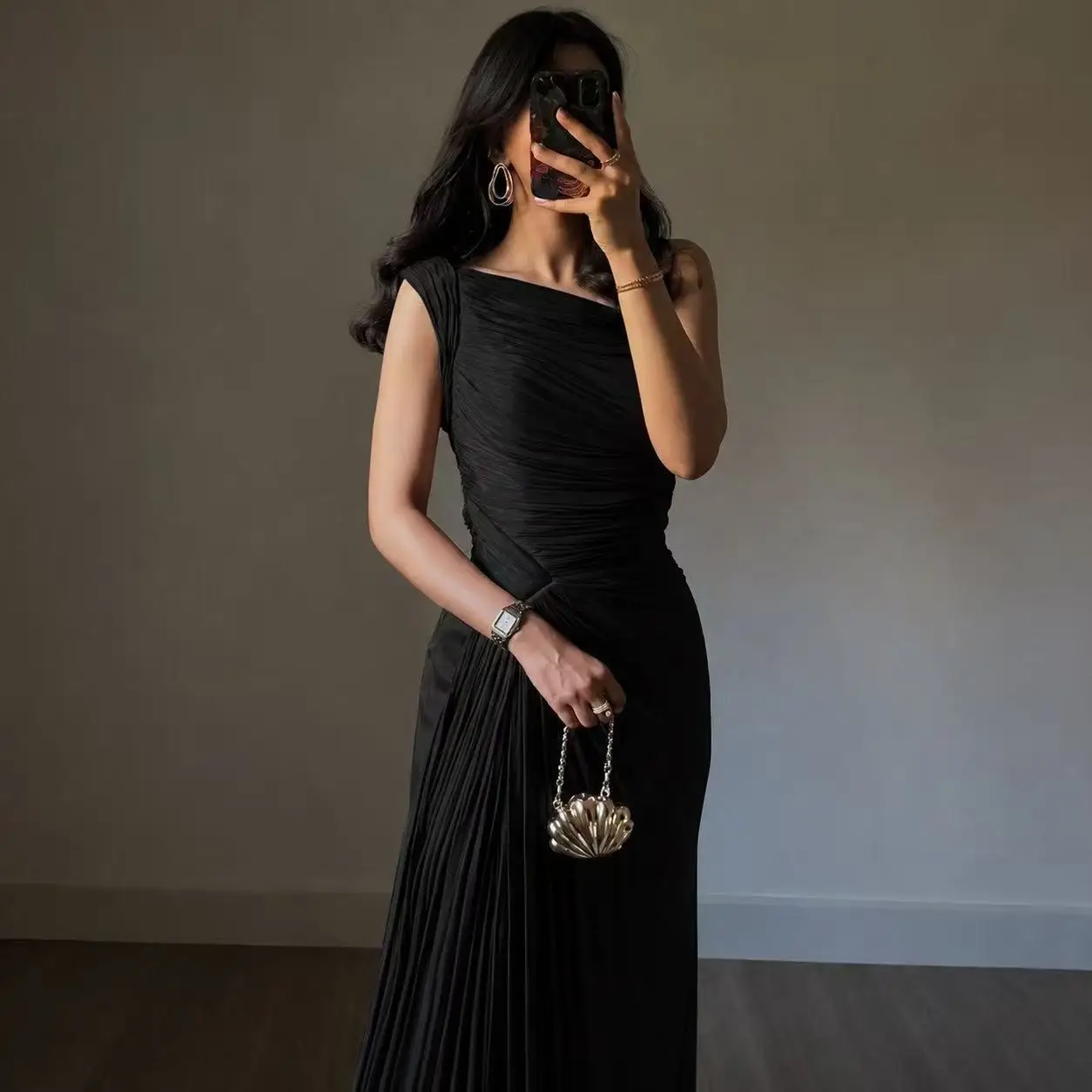 2025 Spring Summer New Fashion Pleated Dress for Women Chic Elegant Off Shoulder Sleeveless High Waist Evening Long Dresses 5