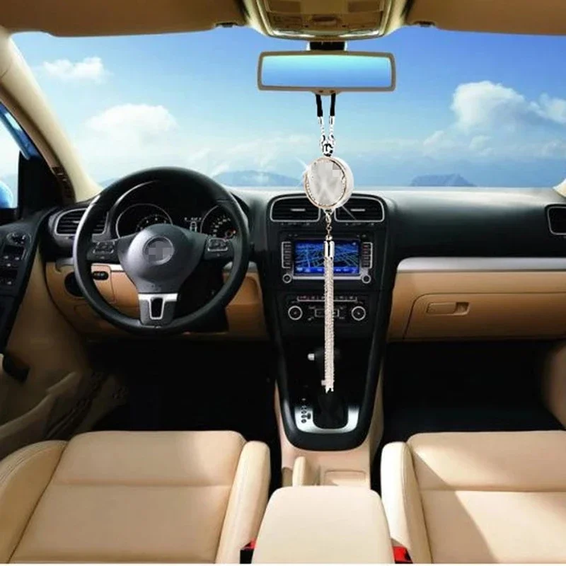 For Toyota Air Freshener Diffuser Perfume Fragrance Rearview mirror pendant analog Diamond car perfume is not distributed