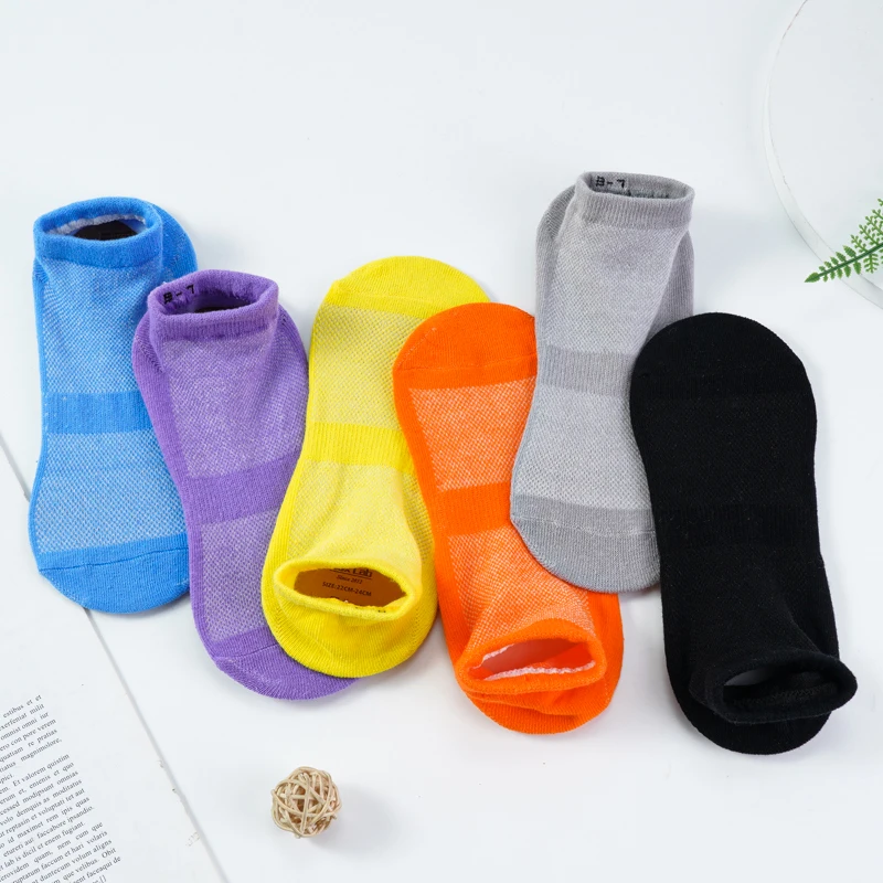 3 Pairs Women's Glue Dot Floor Socks Indoor Non Slip High Quality Safe Breathable Popular Pregnant Elastic Maternity Socks 3