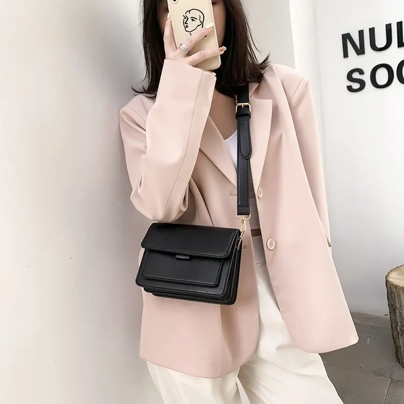 Fashion Brand Women's Small Crossbody Bag Lightweight PU Leather Messenger Bag Flap Handbag Purse Summer Travel Bag for Female