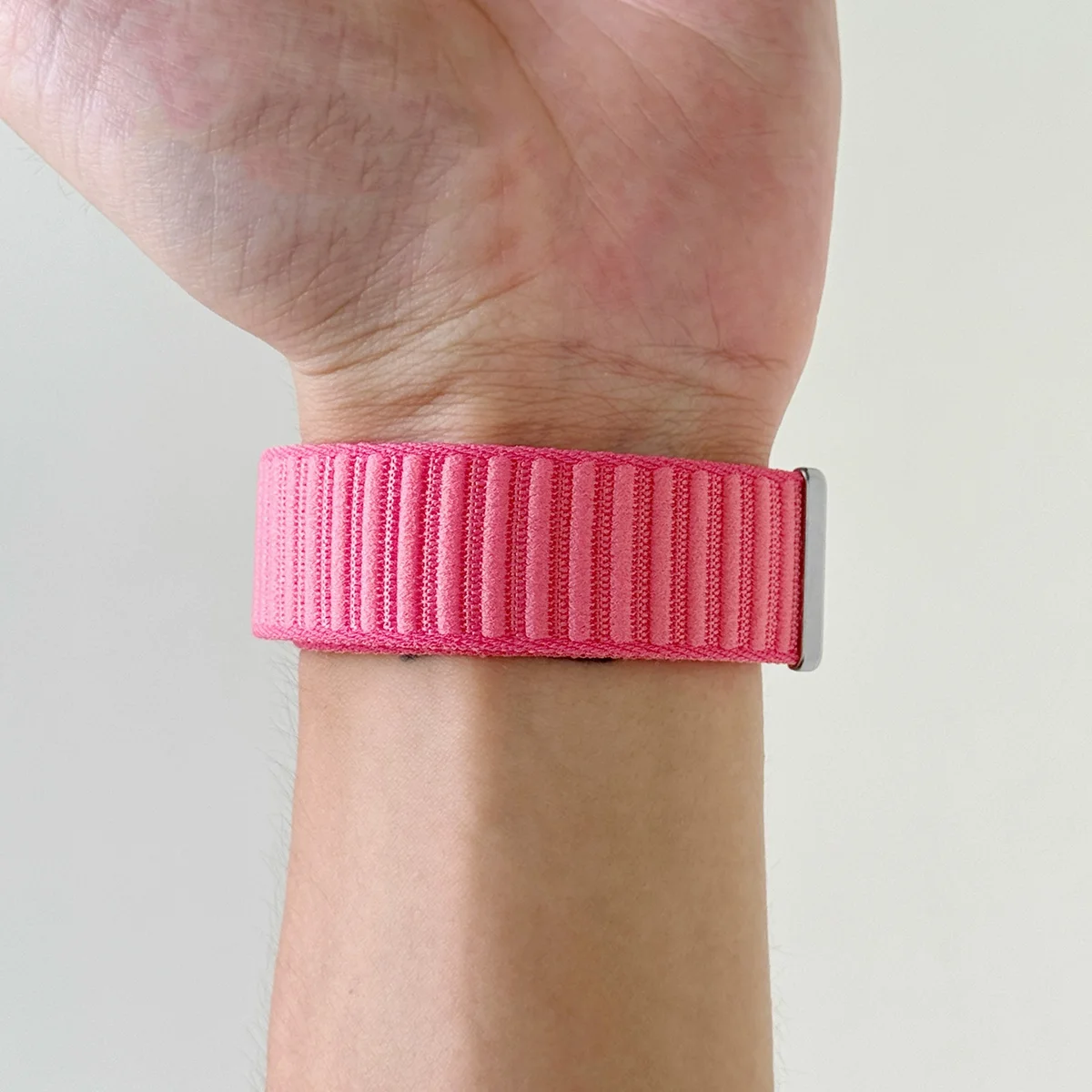 Quick Fit Nylon Strap - 20mm to 26mm Adjustable Bracelet