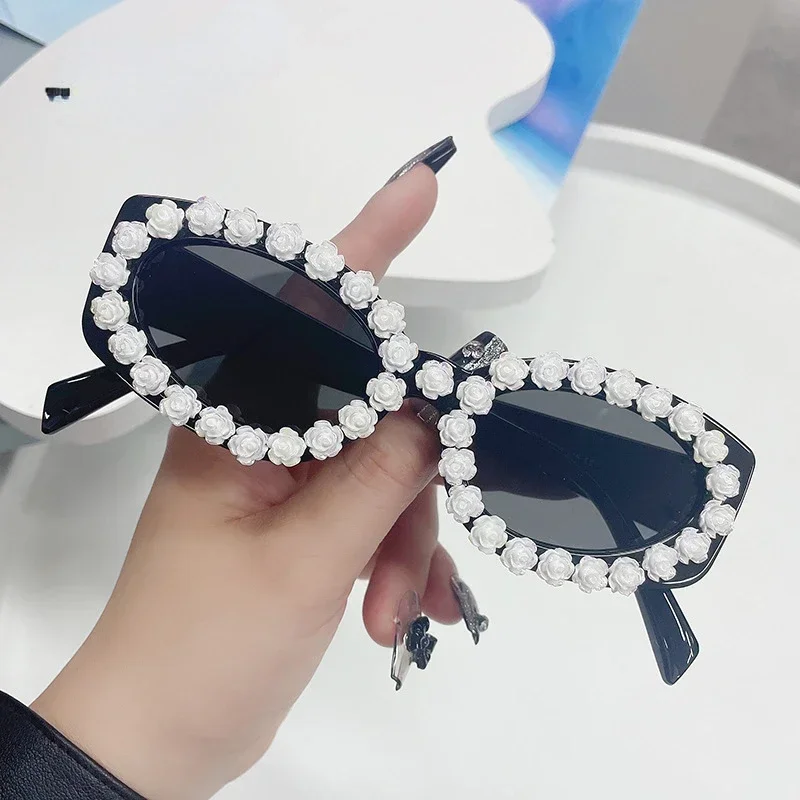 

2024 Baroque Cat Eye Sunglasses Women Pearl Sexy Girls Sun Glasses Rhinestone Ladies Shades for Party Oculos De Sol Feminino