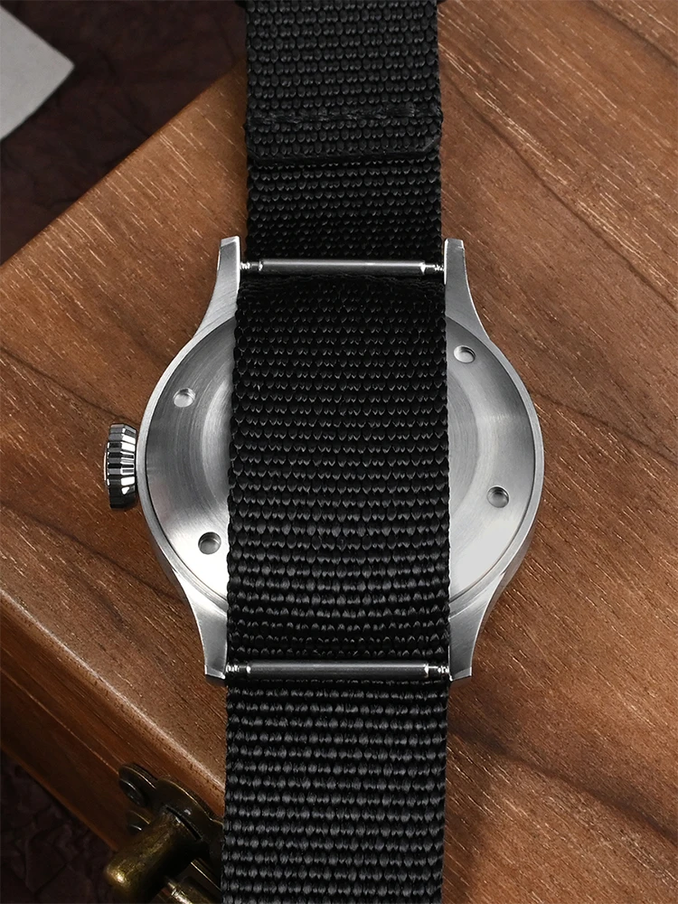 San Martin 38.5mm Sapphire Wristwatch Simple Pilot Military Field Automatic Mens Watch NH35 Luminous Reloj 10Bar SN0105NB-1