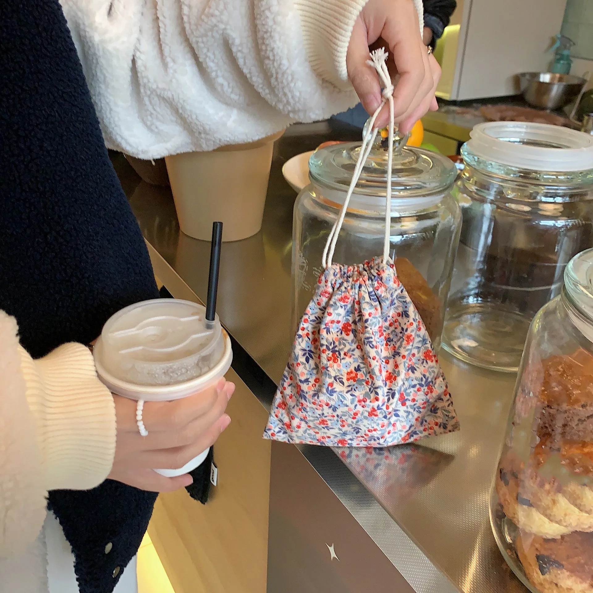 Cute Corduroy Small Lipstick Cosmetic Coin Purse Key Drawstring Storage Bag Women Jewelry Tote Rope Pouch String Bags Organizer