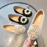 Girls Leather Wedding Shoe Fashion Children Soft Flats Sequins Kids Casual Shoe 2