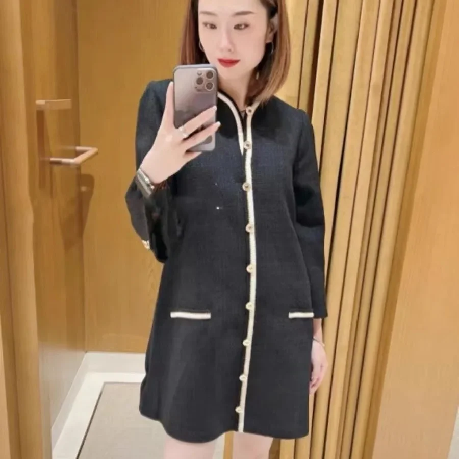 

Women Short Dress V-Neck Single Breasted Contrast Color Trim 2024 New Early Spring Straight Loose Mini Robe