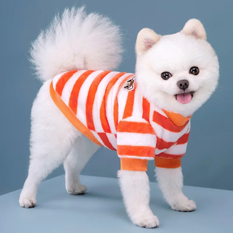 thumbnail image 1 of Abrigo de invierno suave para perros, ropa cálida de forro polar para cachorros, para perros pequeños y medianos, sudadera con capucha para chihuahua y bulldog, disfraces para mascotas, 1 of 5