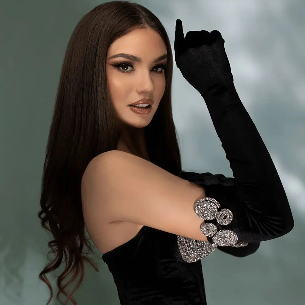 

Пикантное маленькое тяжелое деловое банкетное платье с красной ковровой дорожкой модные рукава с бриллиантами и черная длинная юбка без бретелек с высоким разрезом