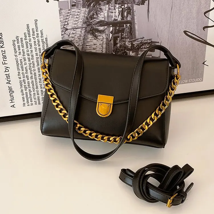 LEFTSIDE Vintage Chain Pu Leather Crossbody Bags for Women 2024 Designer Female Small Flap Shoulder Bag Handbags and Purses