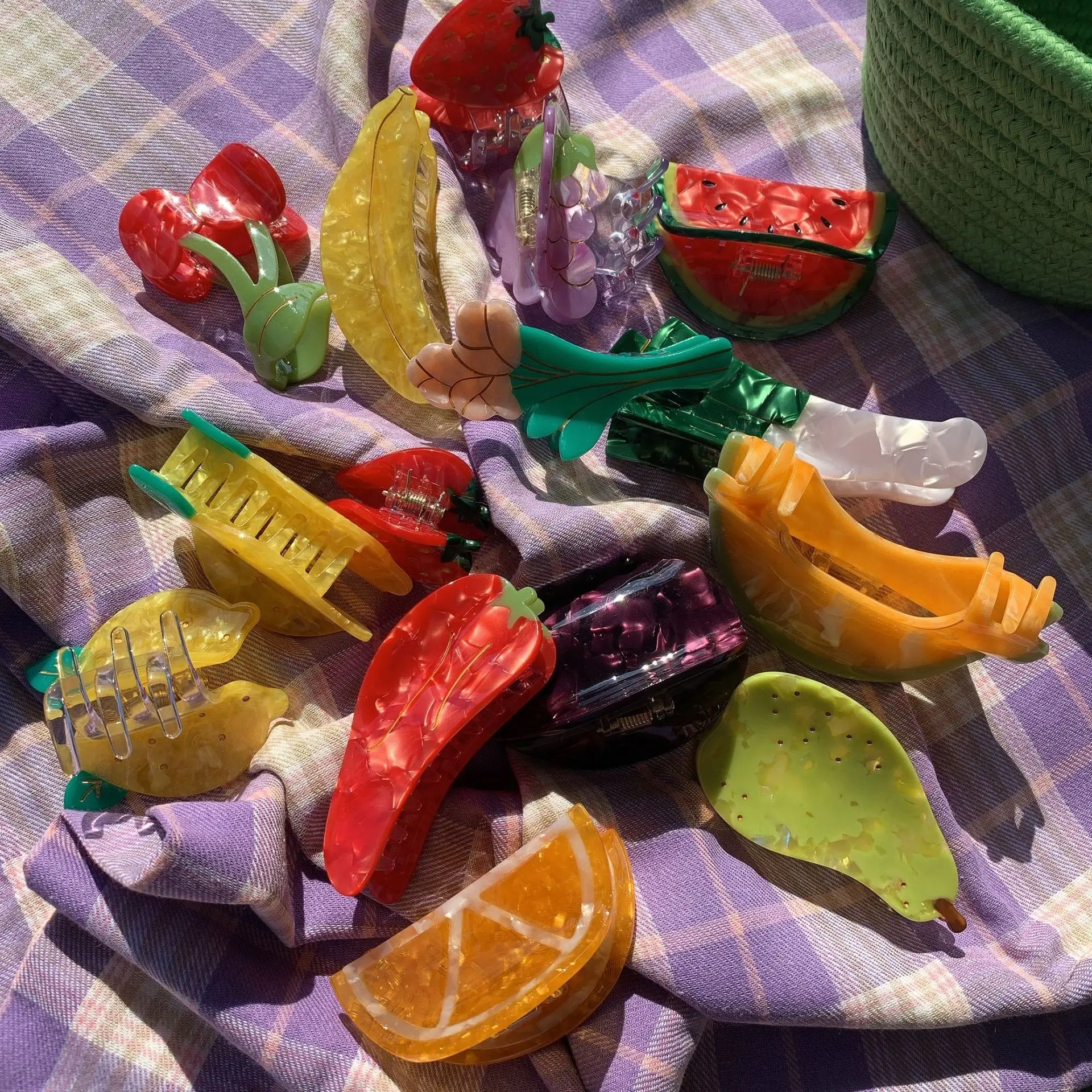 

New Hot Summer Vegetable Fruit Acetate Claw Clip Hairpin Watermelon Flower Hair Clip for Women Girls Colorful Hair Accessories