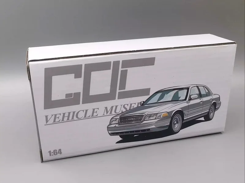 

GOC 1:64 Форд Виктория Корона НЕОБРАБОТАННАЯ сборка модель автомобиля
