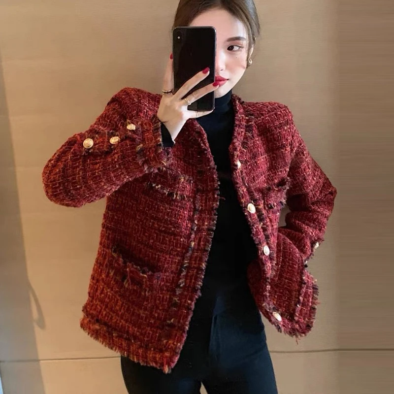 Red Tweed Jacket Women Vintage Single Breasted Short Outwear French Style Tassel Patchwork Long Sleeve Design Coat Autumn Winter