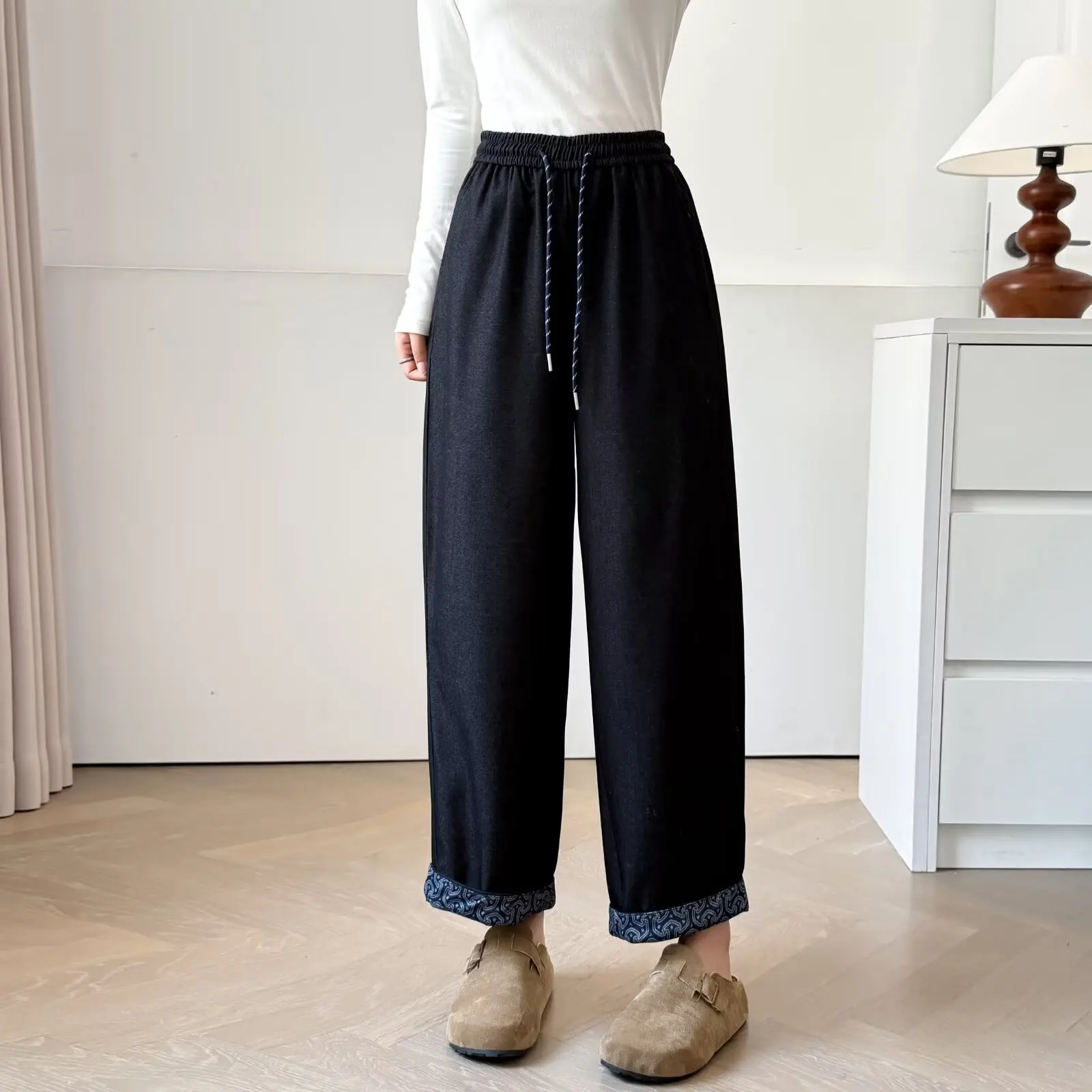 Fashion Plus Size Women's Jeans Autumn New Casual Pants With rolled-up Hem And Patchwork Denim Straight Leg Pants 311