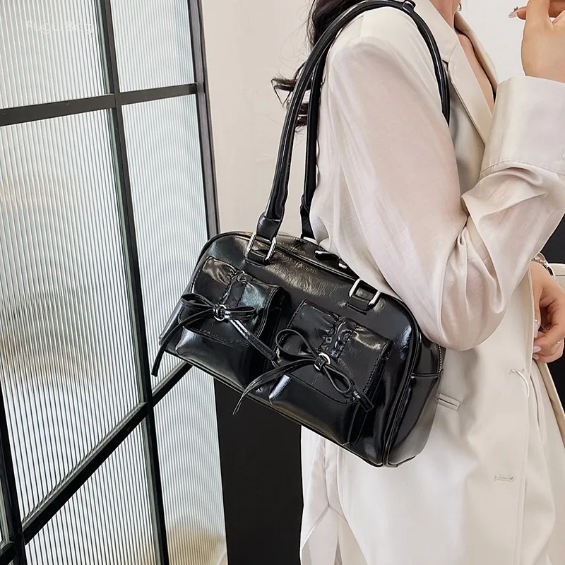 Women's Shoulder Bag Underarm Small Square Bag New Unique Design Trendy and Fashionable Bow High Appearance Dinner