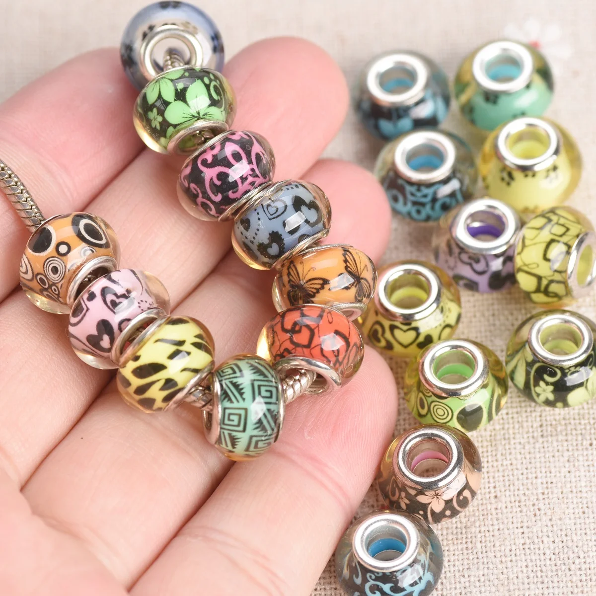 10pcs Random Mixed 13.5x9mm Round Resin Big Hole Beads for Jewelry