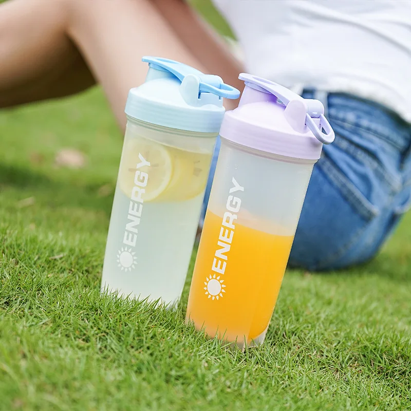 Portable Shaker Bottle Stirring Ball Protein Shakes Pre-Workout Water Bottles without BPA 500 ml 700ml protein bottle shaking cup protein shaker cup shaker bottle self stirring shaker cup sports water bottle