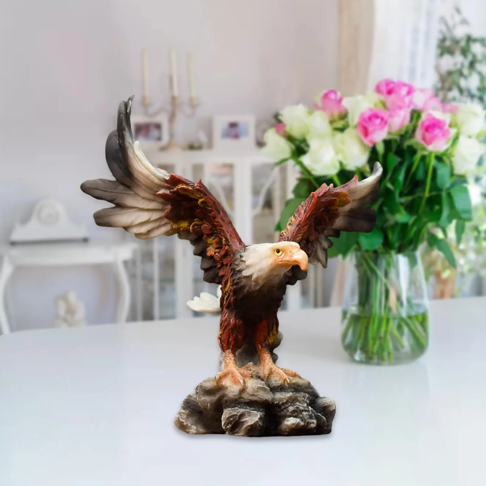 Modern Lucky Eagle Figurines Resin Statue Collectible Artwork Sculpture Crafts for Hallway Shelf Tabletop Bookcase Decoration