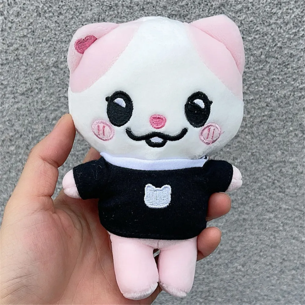 Porte-clés en peluche Kpop ITZY, porte-clés animaux en peluche, accessoires Yeji Lia Ryujin Chaeryeong Yuna, 1PC