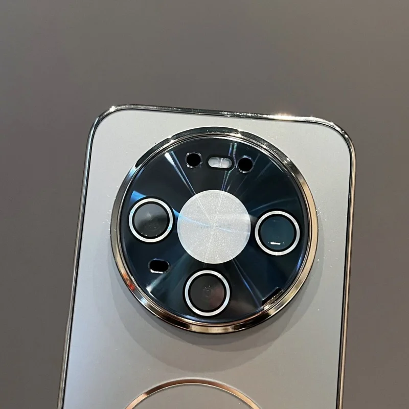 Luxury Magnetic Matte Plating Armor Case with Magsafe Compatibility