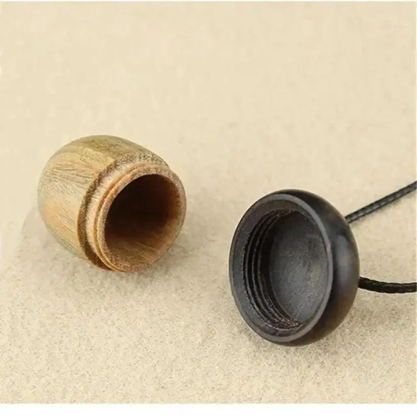 1 Pcs Retro Twist Open Ebony Acorn Pendant Gawu Box Long Necklace Simple Artistic Men's And Women's Jewelry Wishing Bottle