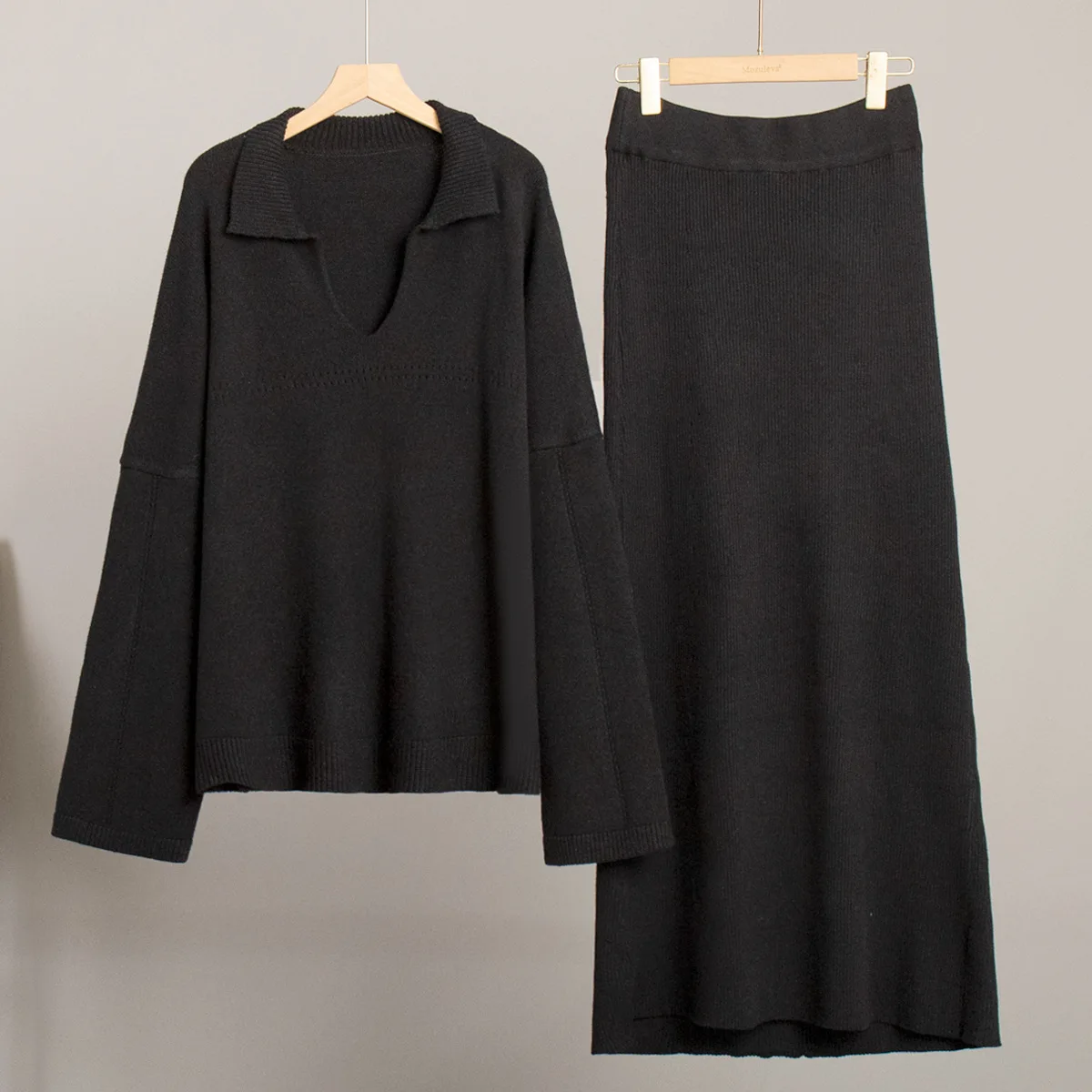 Autumn 2 Piece-Set Maxi Skirt Female V-Neck Loose Patchwork Fashion Pullover And Long Skirt Sets Elegant Ladies Outfits