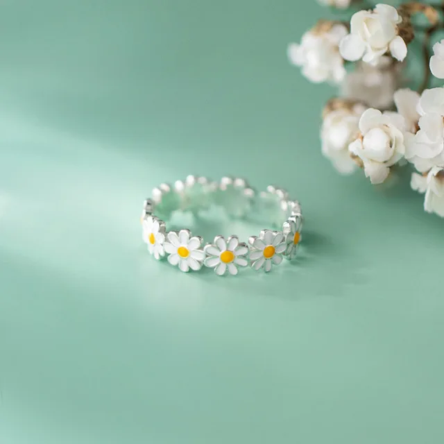 Coconal Trendy Korean Style Daisy Flower Rings For Women Sweet Cute Finger Ring Proposal Wedding Fine Jewelry Gift 2