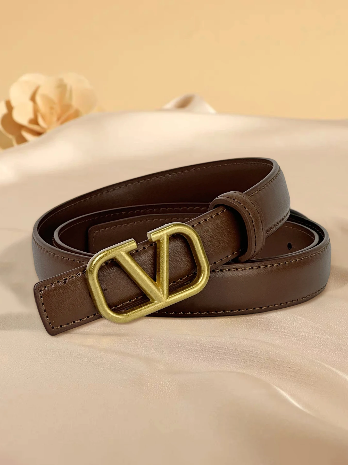 2025 New V Initial Slim Belt - Semi-Enclosed Letter Design PU Waistbelt for Women, Multiple Colors Perfect for Jeans Shorts | Sale Bangladesh 2025 New V Initial Slim Belt - Semi-Enclosed Letter Design PU Waistbelt for Women, Multiple Colors Perfect for Jeans Shorts Sale Bangladesh