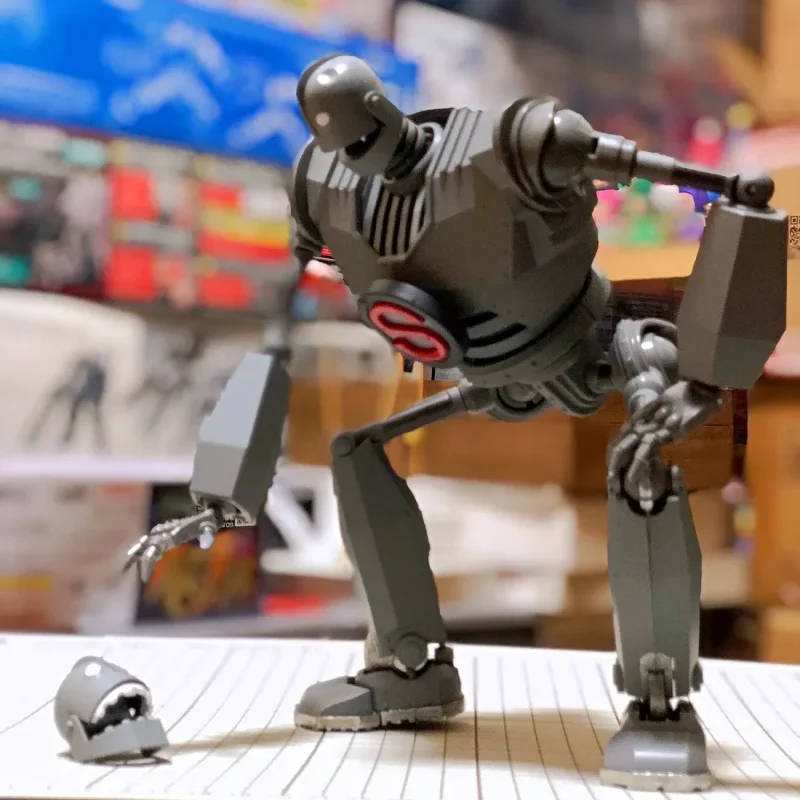 30Cm Original Diamond Select Toys Dst Battle Mode Iron 8 Pollici Retro Action Figure Model Kid Toy Collezione Regalo Di Compleanno