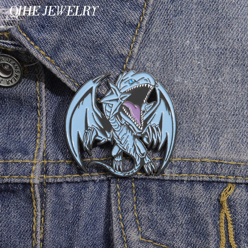 Anime Yu-Gi-Oh Blue-Eyes White Dragon Brosche Emaille Pin Anime Spiel Peripherie Abzeichen Revers Rucksäcke Schmuck Zubehör Geschenk
