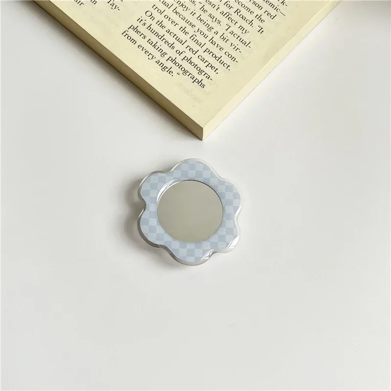 Cute Tulip Flower Mirror Folding Phone Grip Holder and Stand