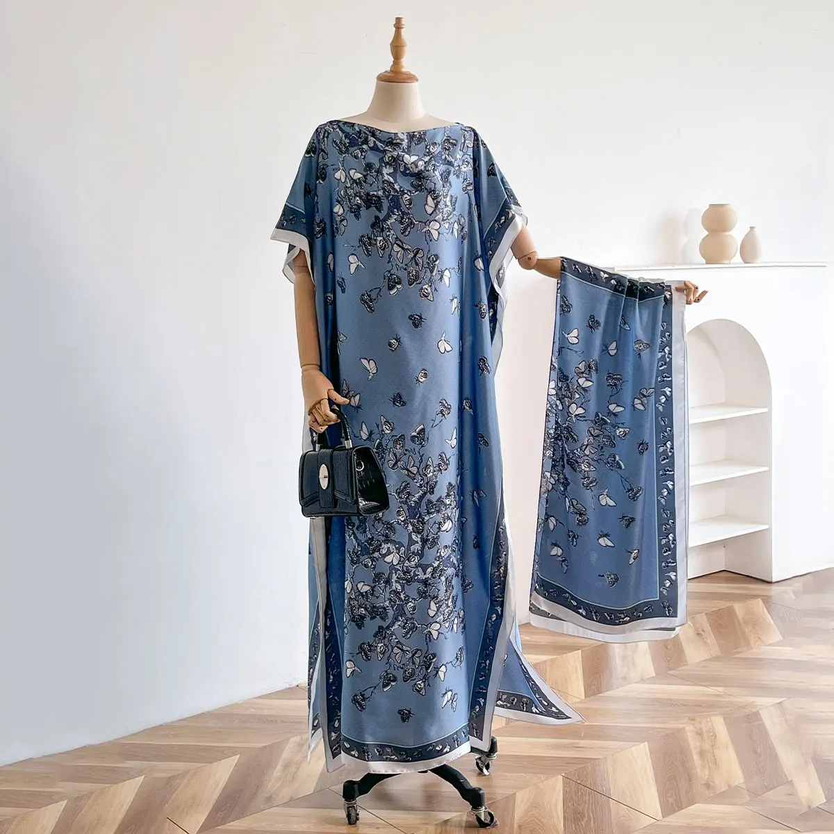 Spring and Summer Fashion Women Elegant Butterfly Printed Silk Muslim Lady Long Hijab Kaftan Dress Sun Protection Kuwait Abaya