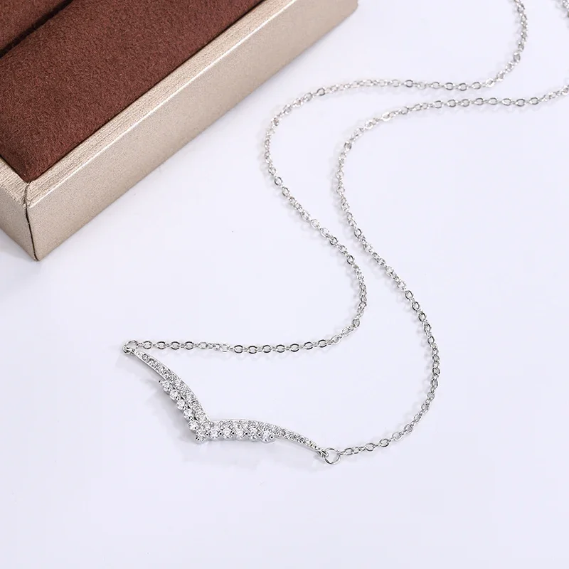 Women's Fashion V Pendant Clavicle Chain 925 Stamp Necklace Wedding Bridal Jewelry Pendant pendant necklace silver necklace