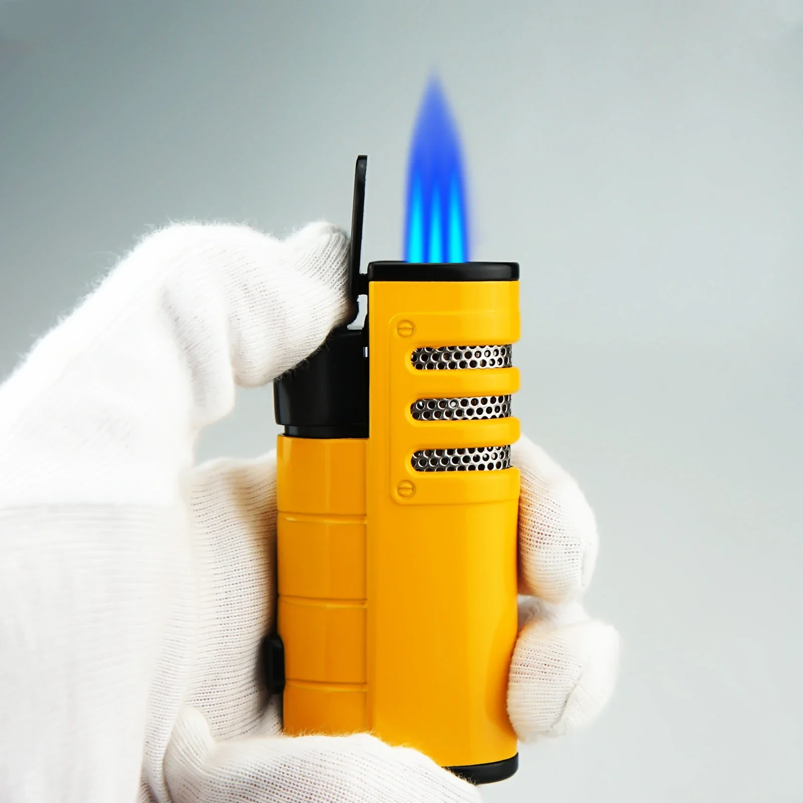 

Cigar Lighter Tobacco Lighter 3 Jet Big Flame Cigar lighter Refillable with Punch Smoking Tool Accessories for Gift Box