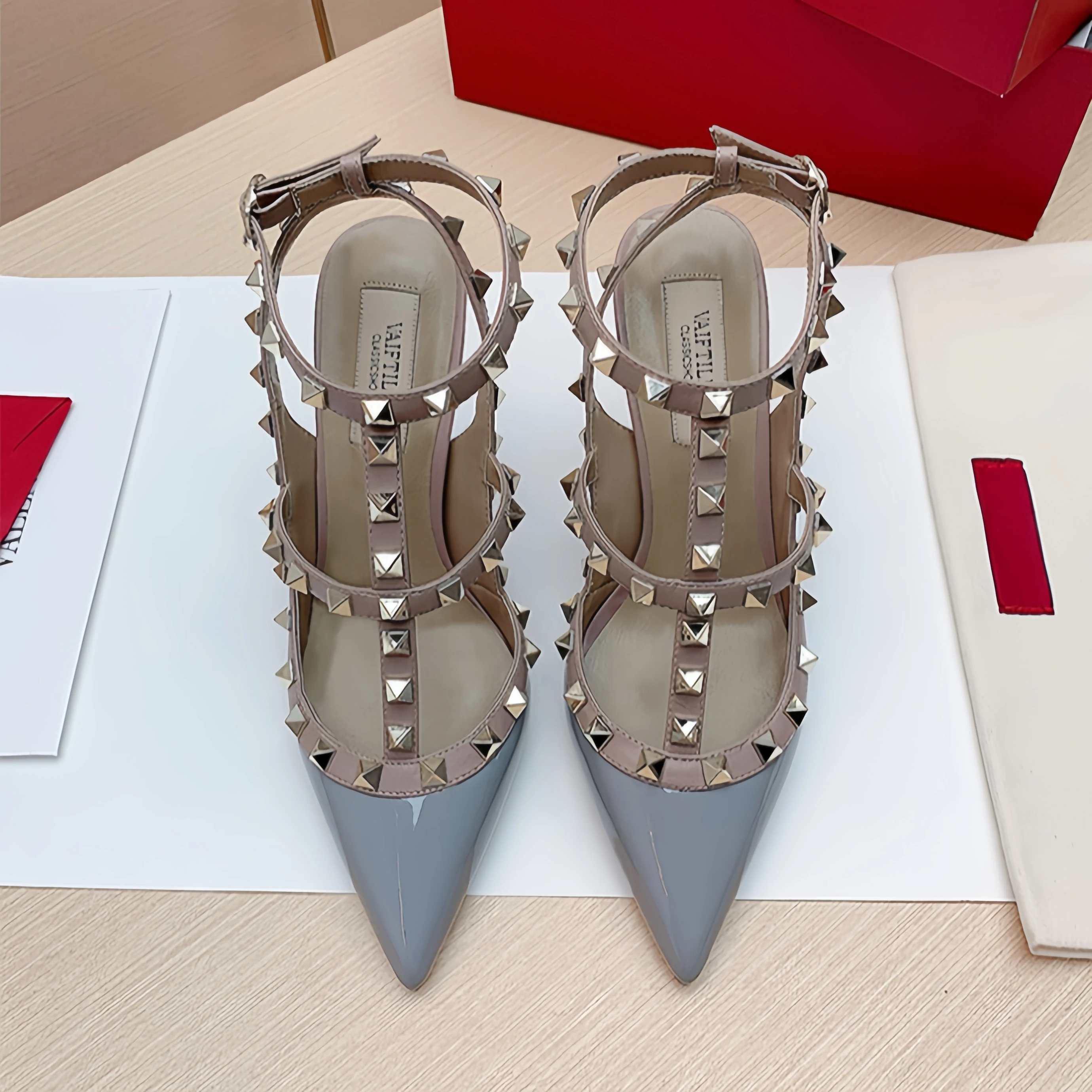 Rivet Heeled sandals Summer luxury women's Gladiator sandals Ankle Strap Brand Sexy High Heels Designe Slingbacks Shoes 41