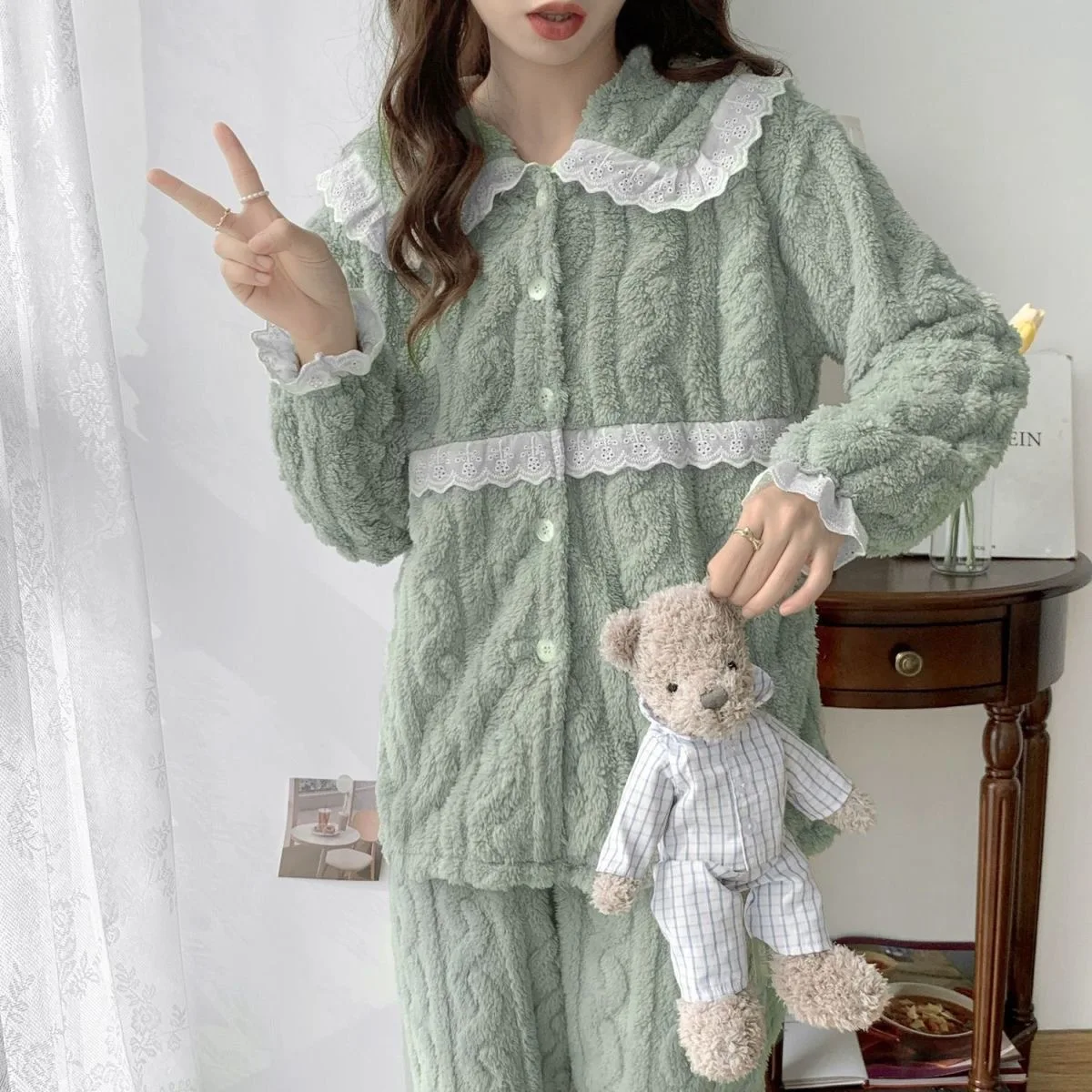 

Женская пижама, плюшевый милый кардиган в академическом стиле, теплая утепленная фланелевая домашняя одежда для женщин и студентов зимой