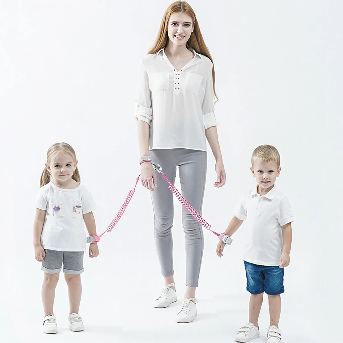 Upgraded one to two children's slip prevention loop traction rope Carrying a keylock for strolling around with a safety rope | baby harness,safety wristbands bracelets