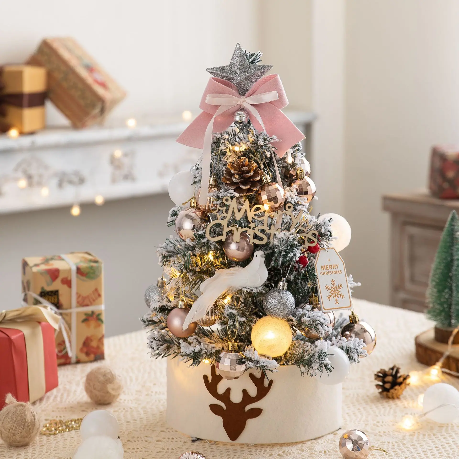 Desktop Mini Christmas Tree Golden Red Ball Flocking with Led Lights for New Year