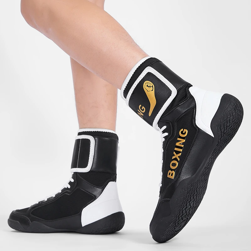 Men's High Top Boxing Sneakers Non-Slip Professional Wrestling Shoes Men's Combat Sneakers Indoor Boxing Training Shoes