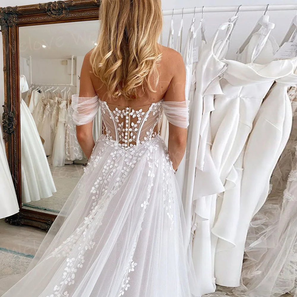 2025 Graceful A Line Women's Wedding Dresses Sexy Off The Shoulder Customized Bride Gowns Lace Appliques Backless Robe De Mariée 2
