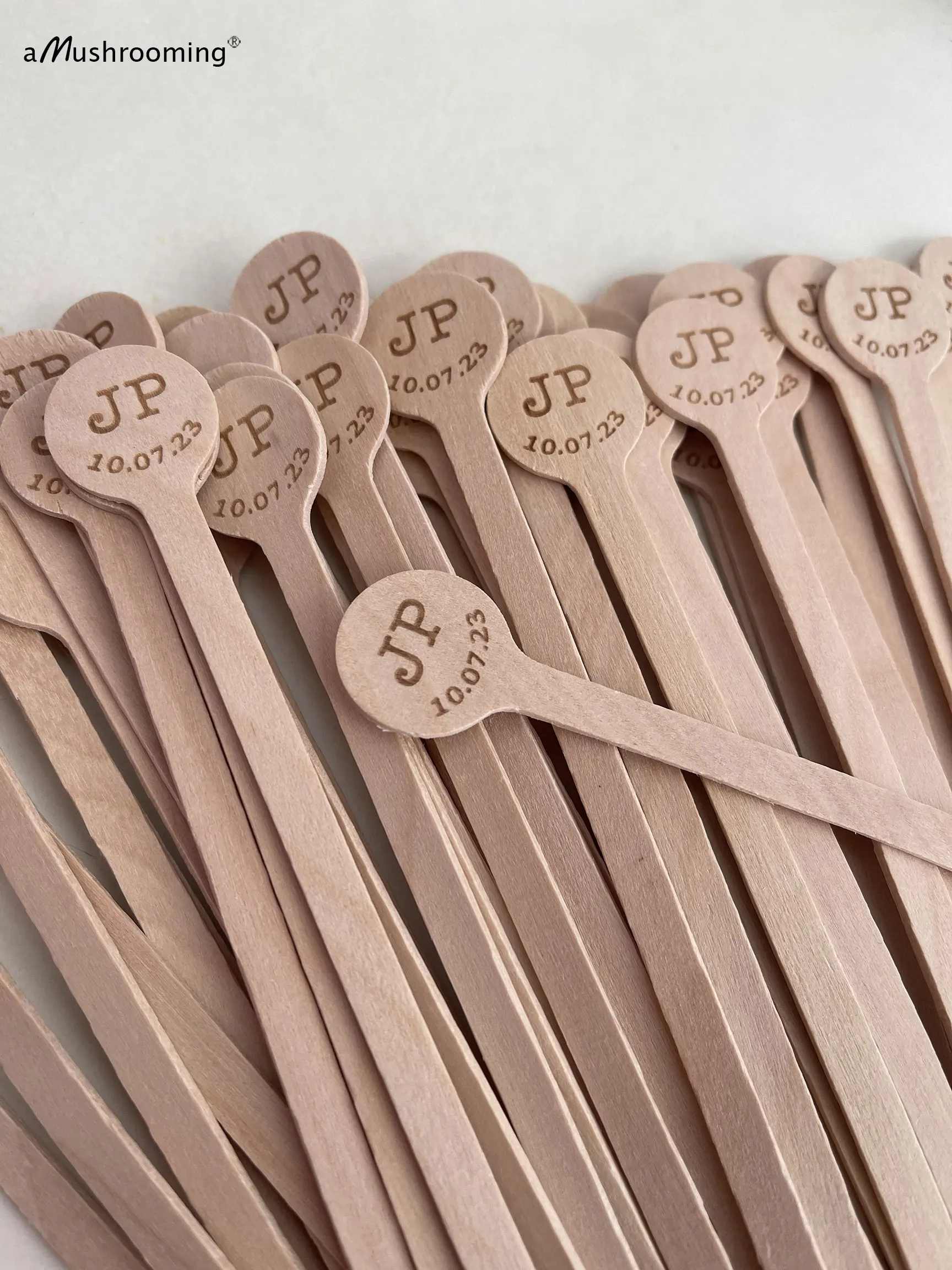 https://ae01.alicdn.com/kf/S9cf735c0ad414e1bb18329a3073f683cy/100pcs-Wooden-Round-Stirrers-for-Wedding-Party-Bridal-Shower-Plain-Personalized-Initials-Date-Coffee-Cocktail-Swizzle.jpg