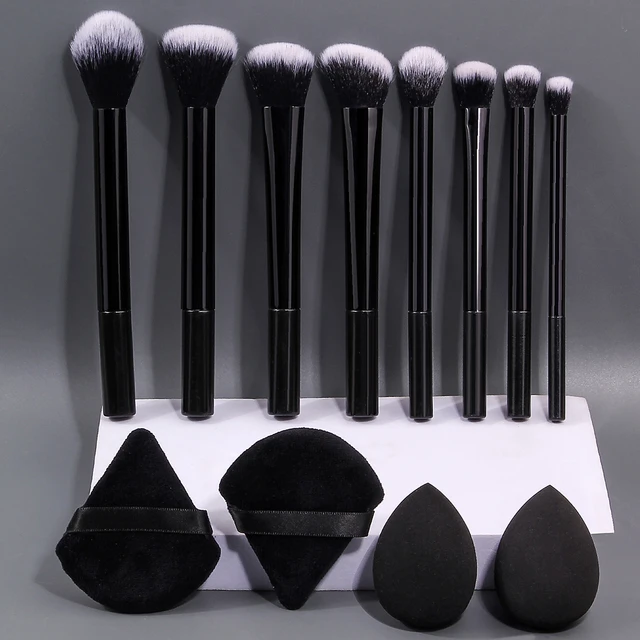 Kit de Maquillaje 12 Piezas para Principiantes – Brochas, Esponjas y Puff para Base, Rubor y Sombras