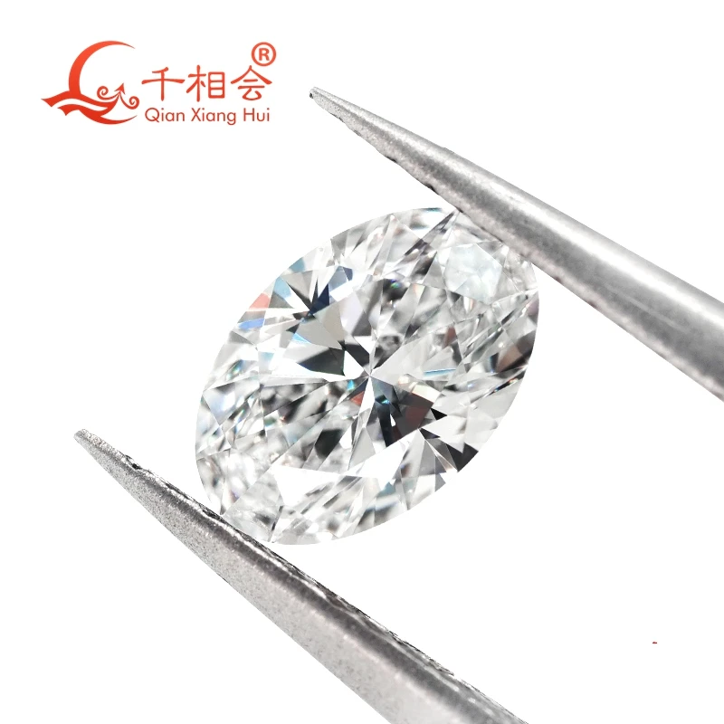 Melee oval-cut HPHT lab-grown diamonds, D color, 0.055CT to 0.7CT, VS1 clarity, perfect for elegant jewelry designs.