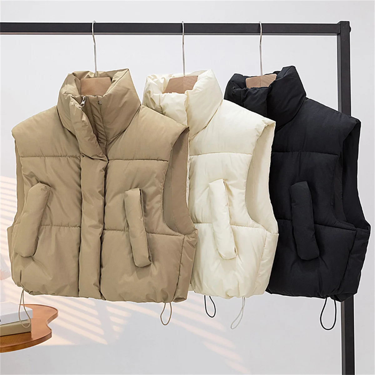 Autumn Winter Women's Short Cotton Down Vest Short Stand-up Collar Warm Sleeveless Quilted Vest Outdoor Jacket Tops Outwear