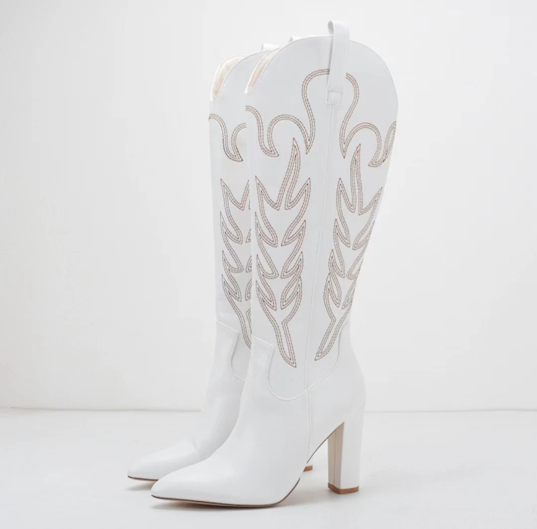 

2024 Traf New Pointed Large Embroidered High Heel Cowboy Cowgirl Women's Boots High Sleeve White Long Boots Wedding Western boot