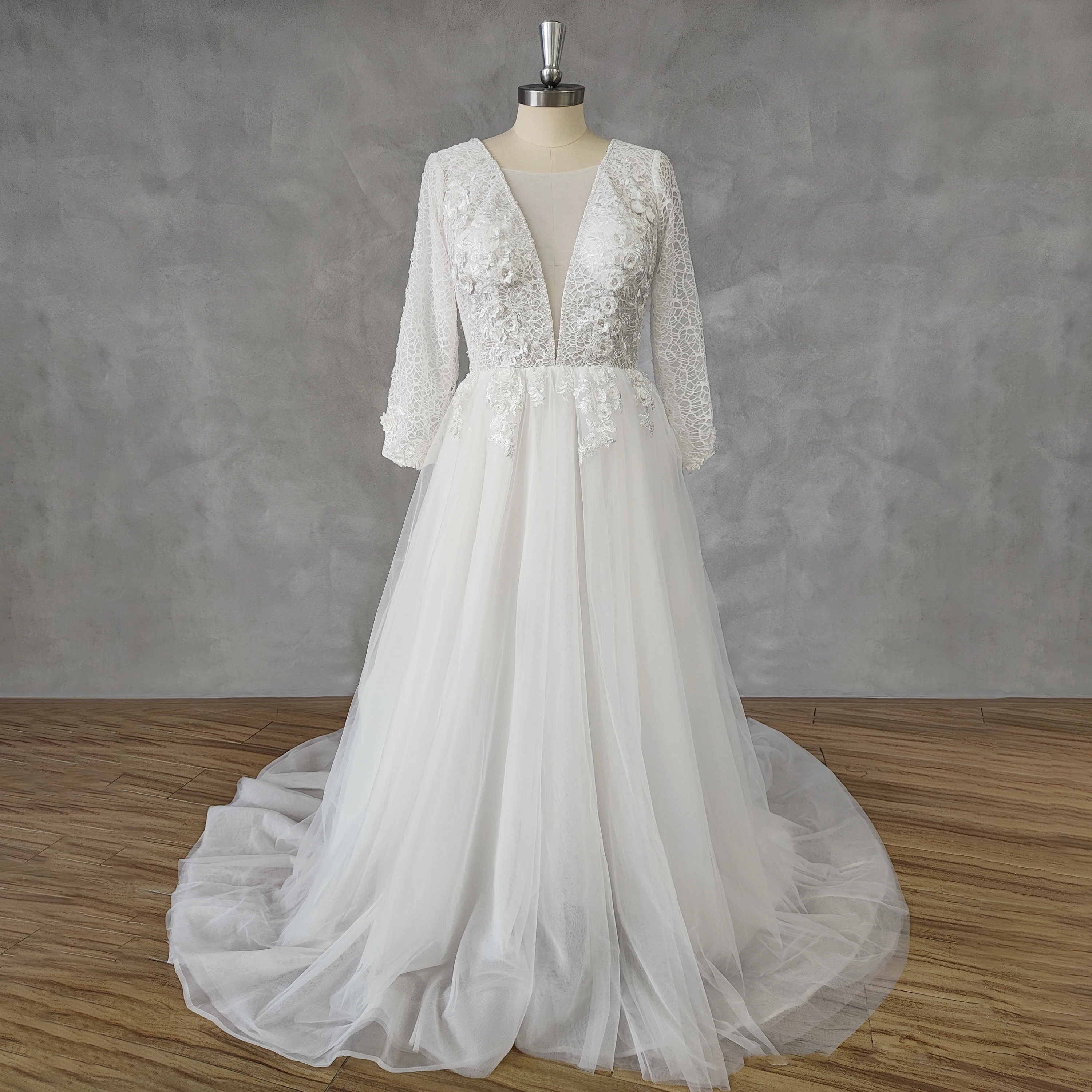 

DIDEYTTAWL Real Picture Boho Deep V-Neck A-Line Lace Top Long Long Sleeves Tulle Wedding Dress Open Back Court Train Bridal Gown