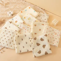 1 pièce de couverture d'emmaillotage double couche pour bébé, douce et respirante, avec motifs mignons, couverture multifonctionnelle pour nouveau-né, couette pour bébé, drap d'emmaillotage pour bébé, adapté à toutes les saisons 3