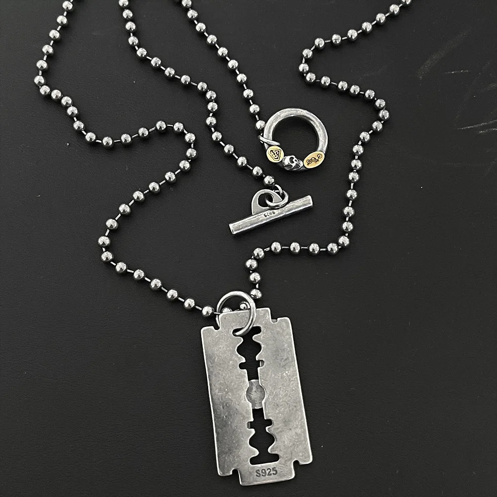 Make old -color blade body pendant OT buckle retro style men's and women's necklace